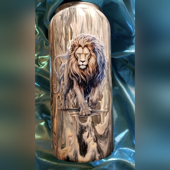 Handmade custom drinking tumblers, and wine tumblers. - Picture 7 of 12